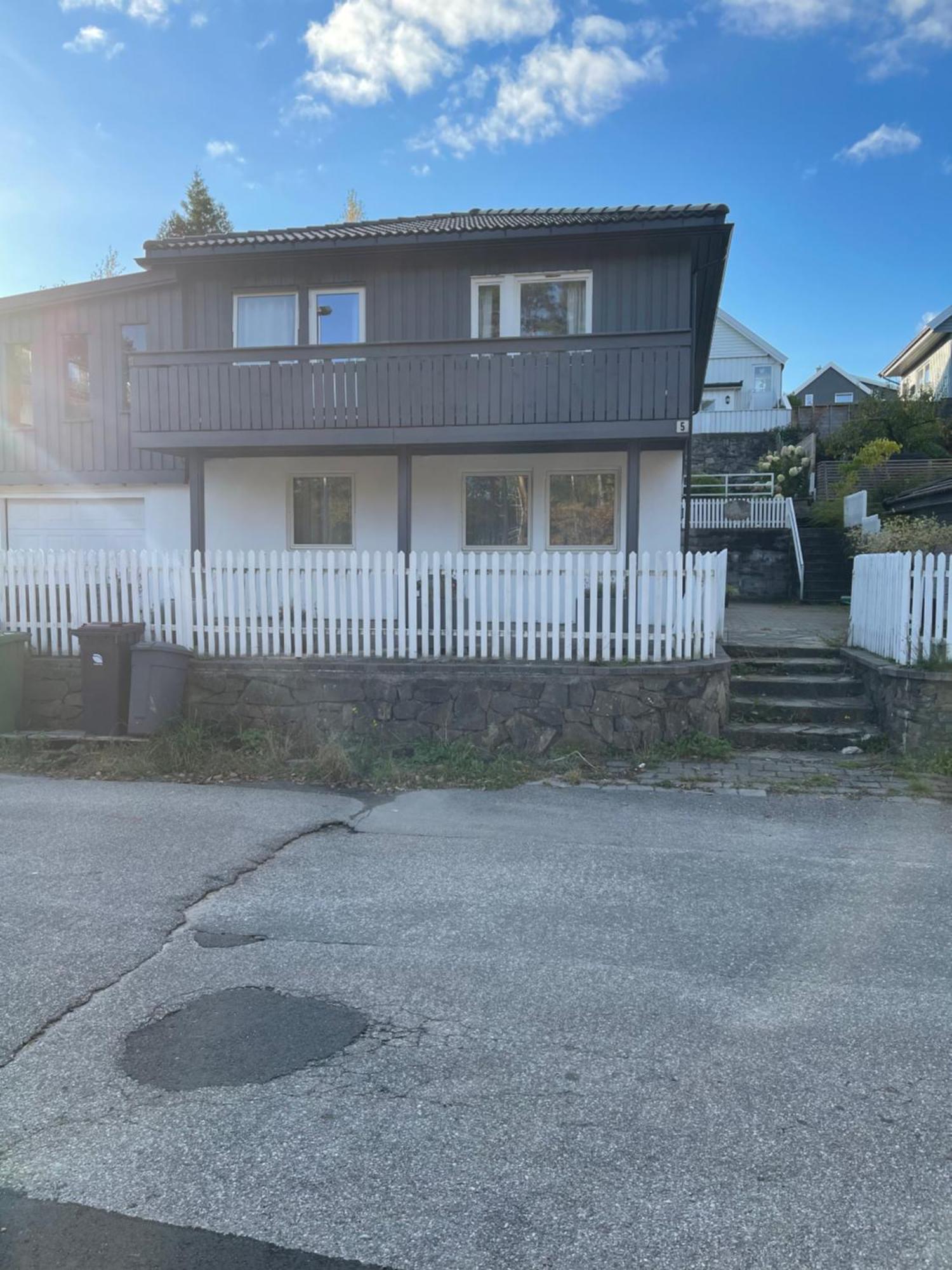 Lys Rent Og Trivelig Hybelleilighet Κρίστιανσαντ Εξωτερικό φωτογραφία