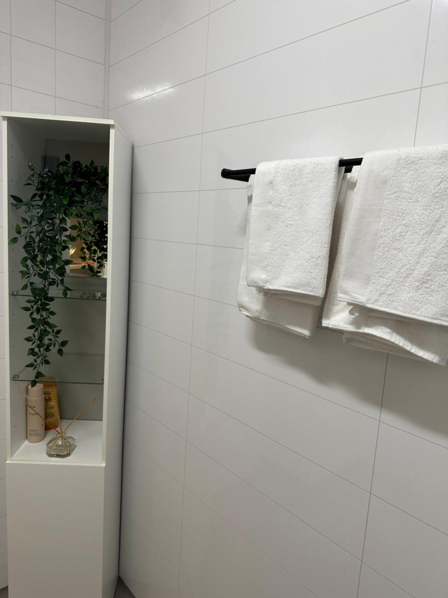 Lys Rent Og Trivelig Hybelleilighet Κρίστιανσαντ Εξωτερικό φωτογραφία
